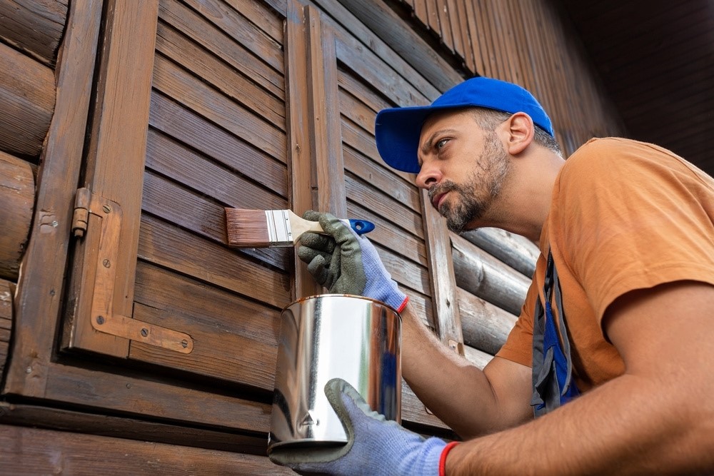 Wood Shutters & Screen Doors For Your Log Cabin